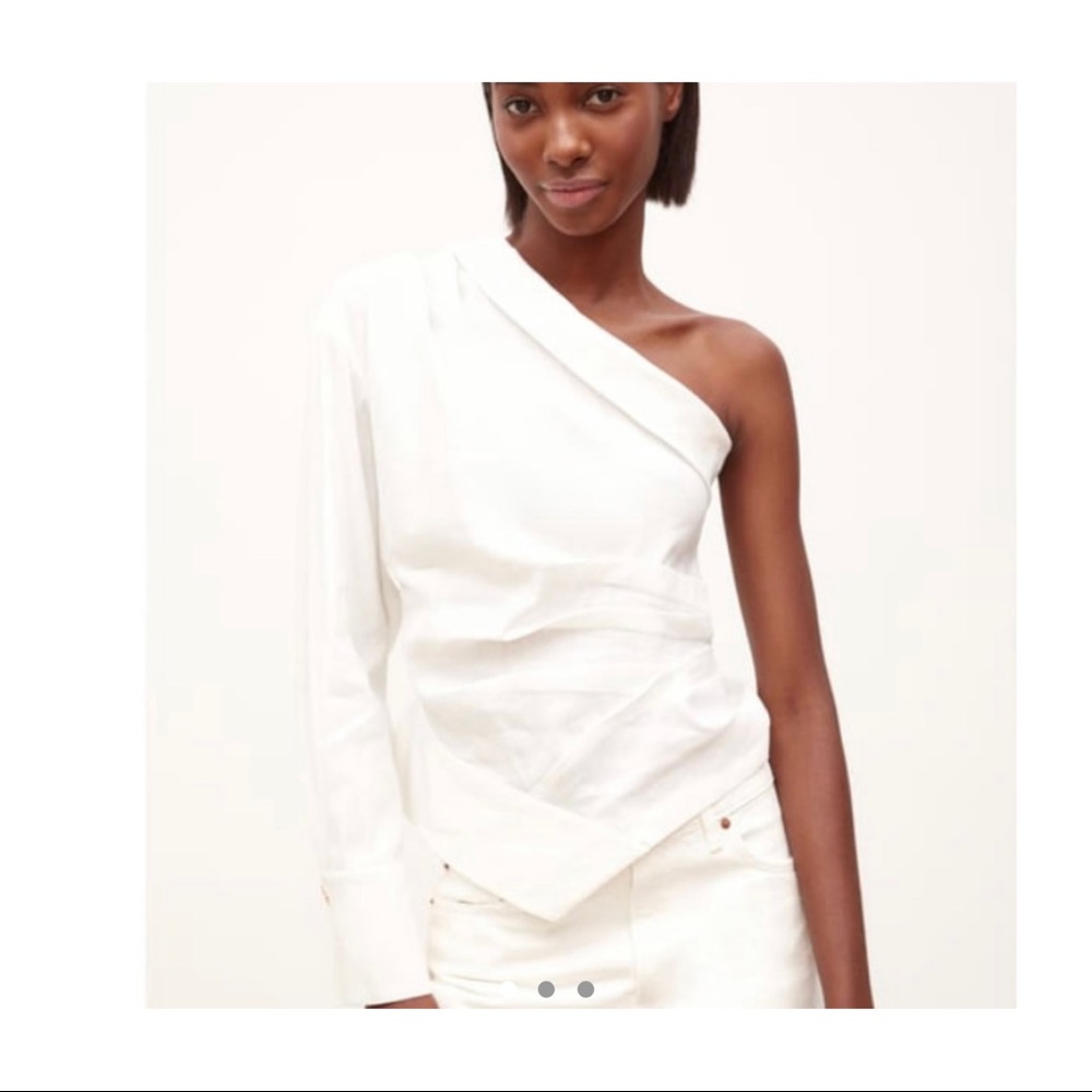 One shoulder top